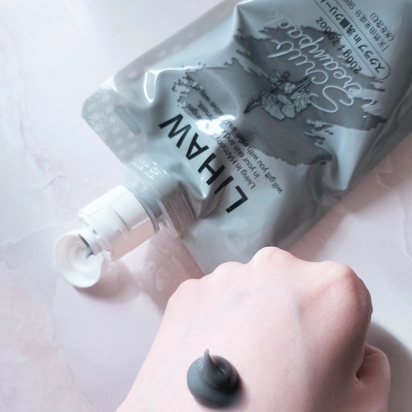 スクラブin 洗顔クリーム/LIHAW/その他洗顔料を使ったクチコミ（3枚目）