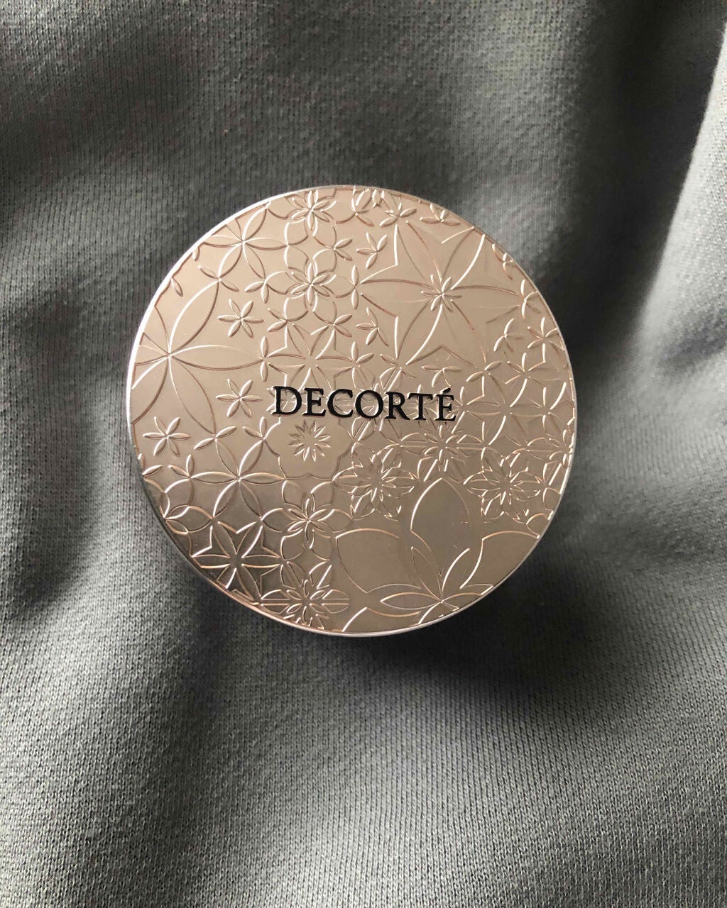 フェイスパウダー/DECORTÉ/ルースパウダーを使ったクチコミ(1枚目)