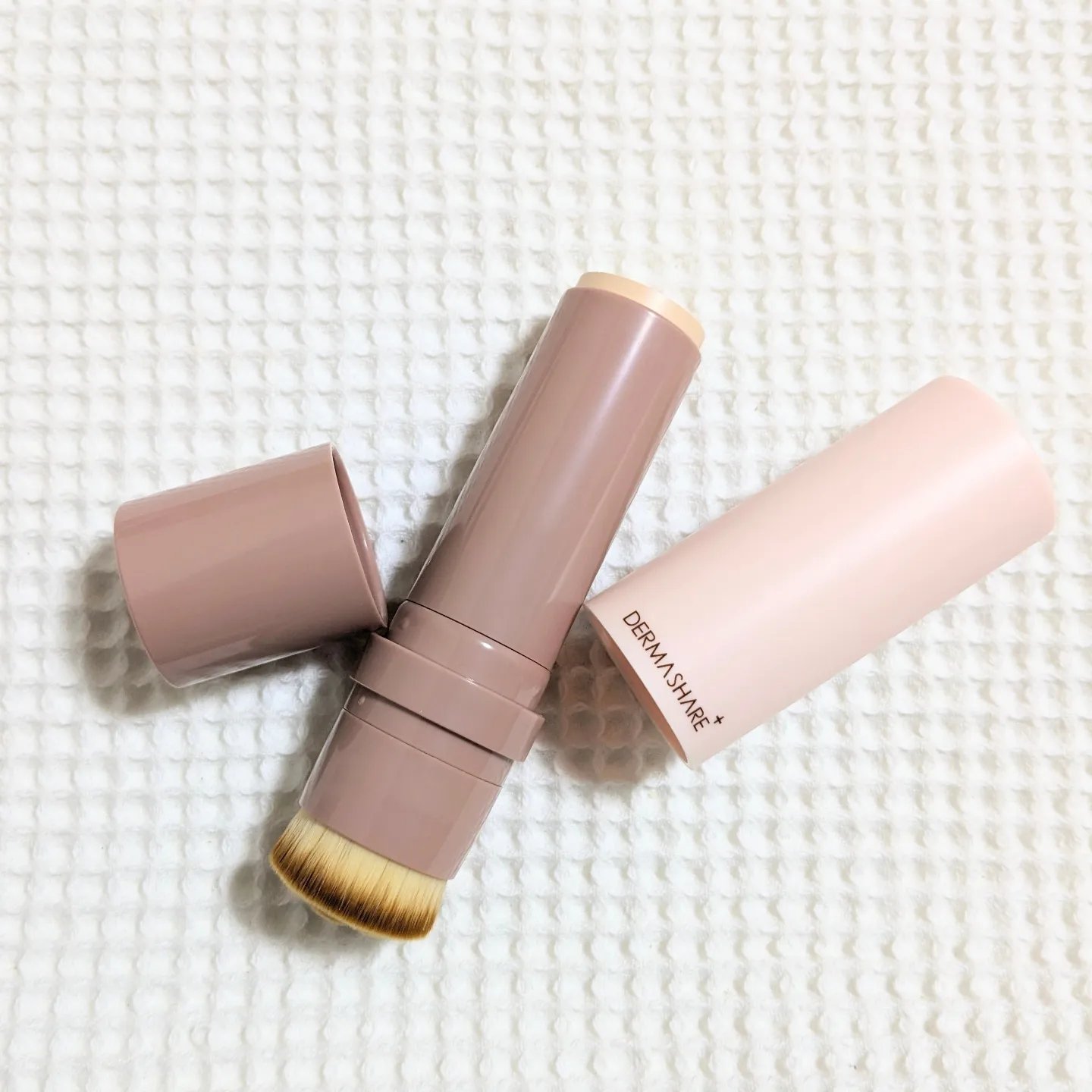 ヴィーガンナチュラルカバースティックファンデーション/DERMASHARE/その他ファンデーションを使ったクチコミ（2枚目）