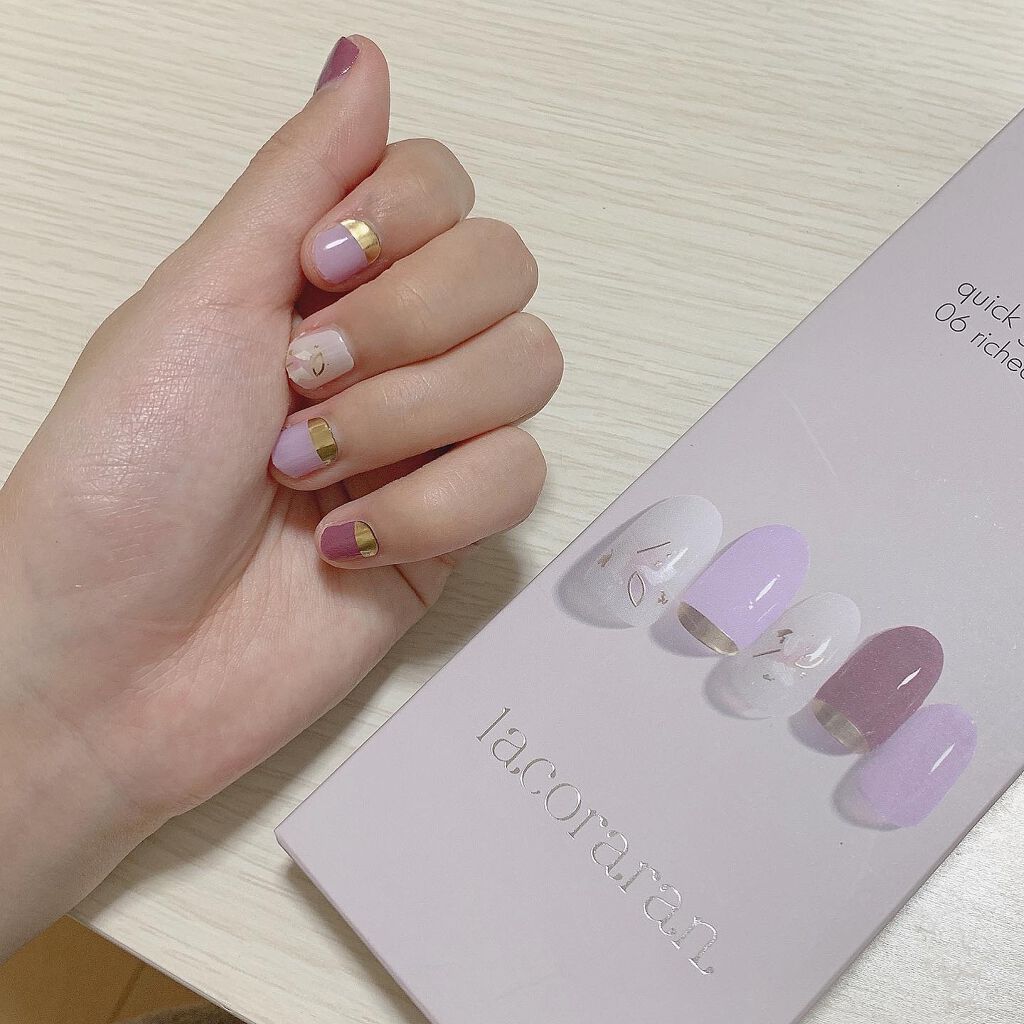 suno. on LIPS 「♡手軽にネイルデザインが楽しめるジェルネイルシール💅🏻.【la..」(1枚目)