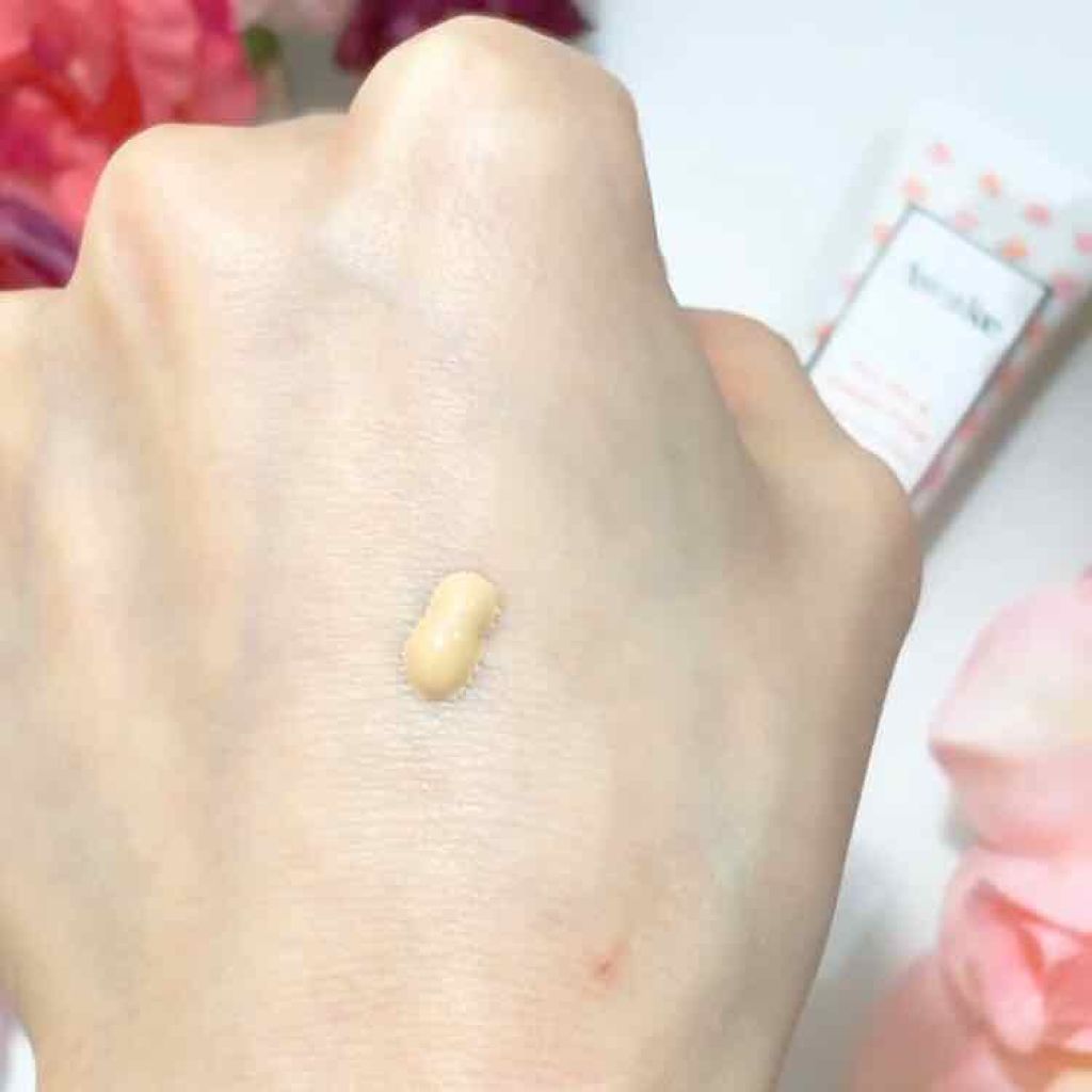 プットオンアハッピーフェイス ティンティド モイスチュアライザー/Awake/CCクリームを使ったクチコミ(3枚目)