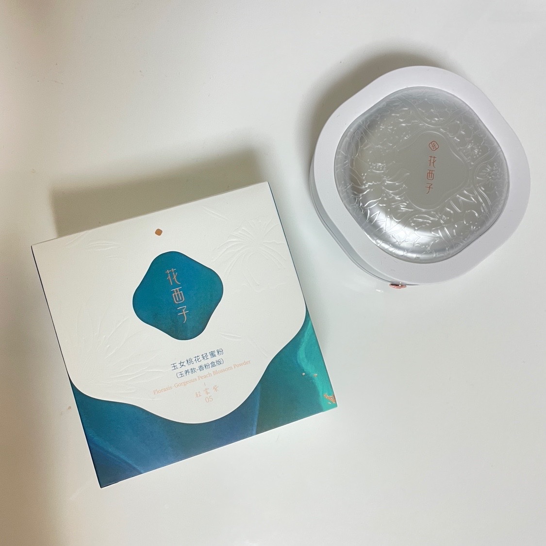 玉養桃花 ルースパウダー/花西子/ルースパウダーを使ったクチコミ（1枚目）