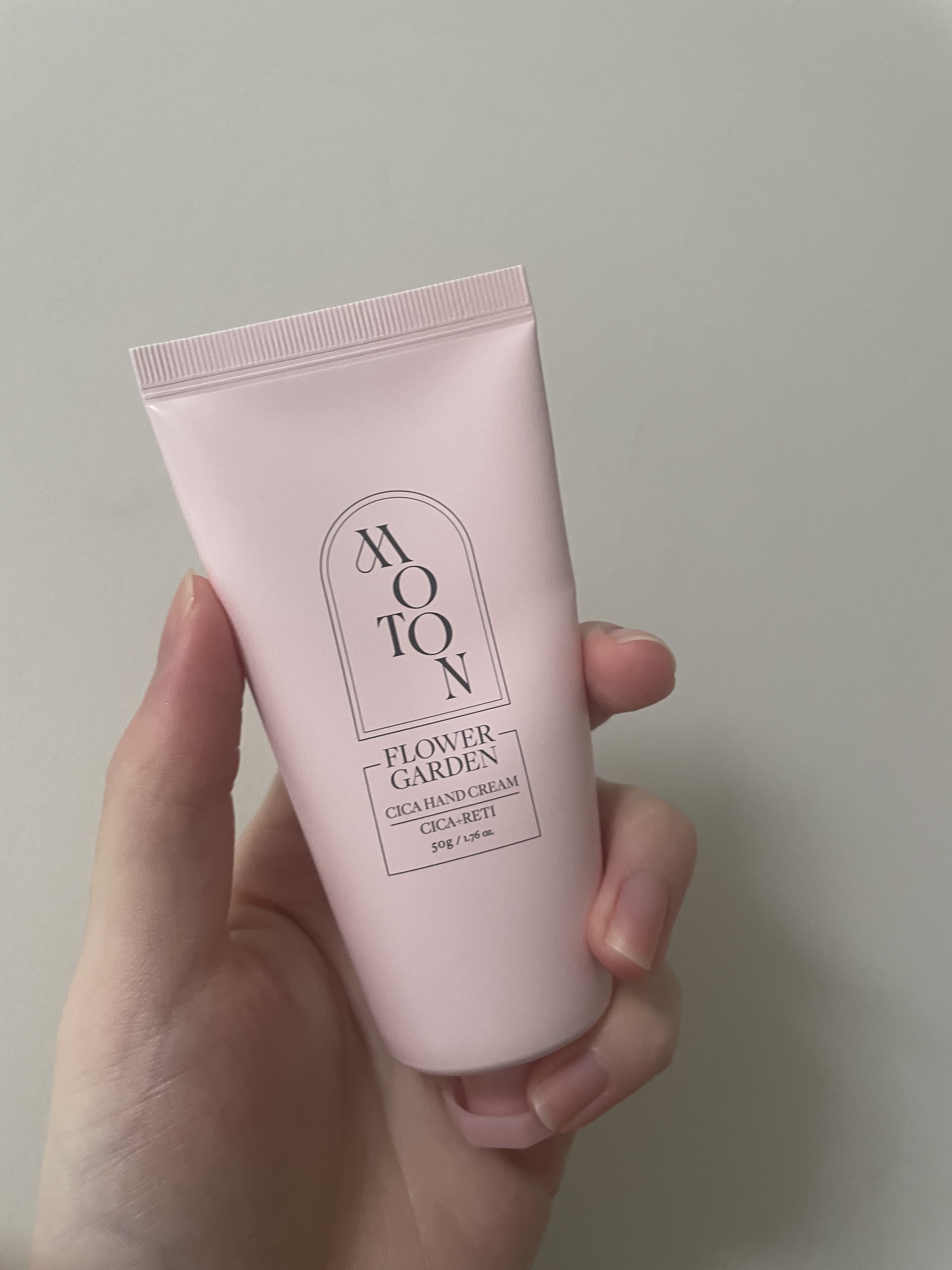シルクハンドクリーム FLOWER GARDEN /MOTON/ハンドクリームを使ったクチコミ（1枚目）