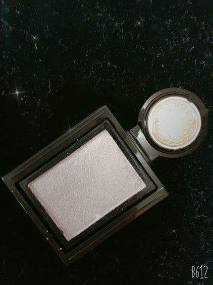 シャドーカスタマイズ/MAJOLICA MAJORCA/単色アイシャドウを使ったクチコミ(2枚目)