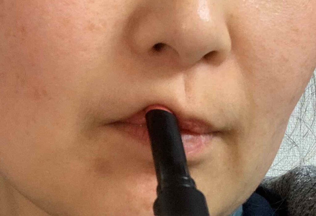 ベアプロ ロングウェア リップスティック/bareMinerals/口紅を使ったクチコミ（3枚目）