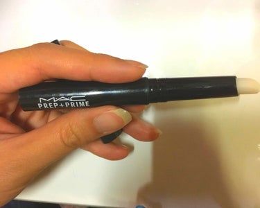 Mac プレッププライムリップ
¥2916(税込)

Macの商品ではとても有名なリップ下地になっています！
カラーを美しく発色させて唇や口元のシワを目立たせなくさせる効果もある優秀なリップ下地です＼(