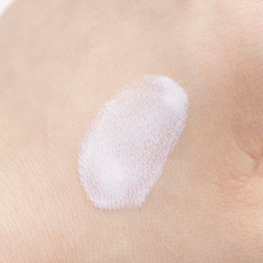 美白日中用美容液/草花木果/美容液を使ったクチコミ(4枚目)