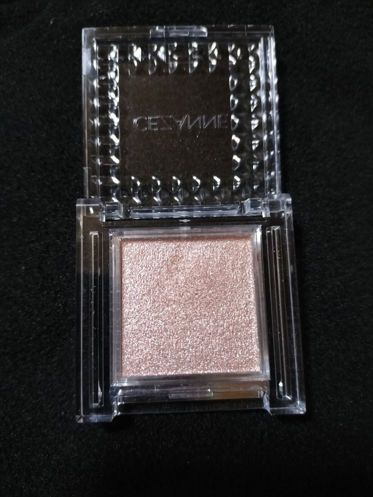 シングルカラーアイシャドウ/CEZANNE/単色アイシャドウを使ったクチコミ(1枚目)