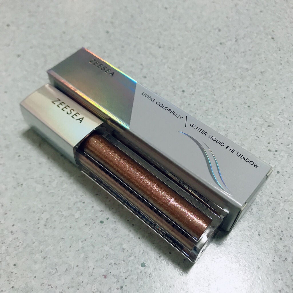 ダイヤモンドシリーズ 星空リキッドアイシャドウ/ZEESEA/リキッドアイシャドウを使ったクチコミ(2枚目)