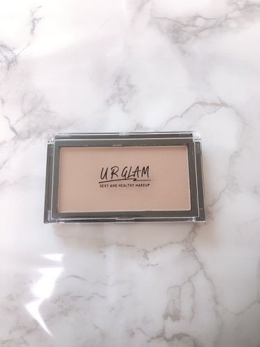 U R GLAM UR GLAM　SHADING POWDERのクチコミ「⭐️購入品⭐️
URGLAM シェーディングパウダー
02 ナチュラルベージュ
※スウォッチを.....」（1枚目）