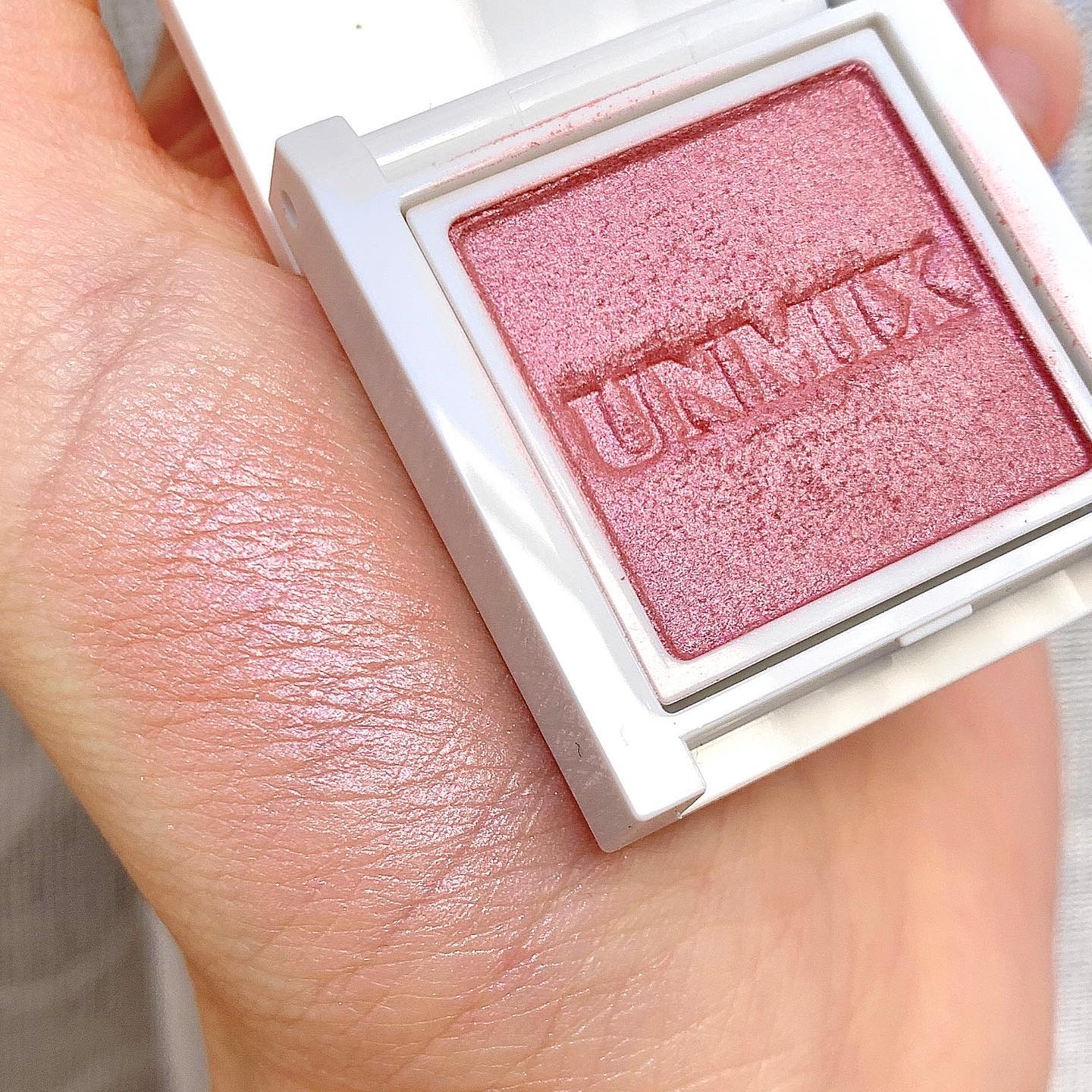 アイリッドニュアンス 03 ストロベリーベージュ/UNMIX/単色アイシャドウを使ったクチコミ（3枚目）