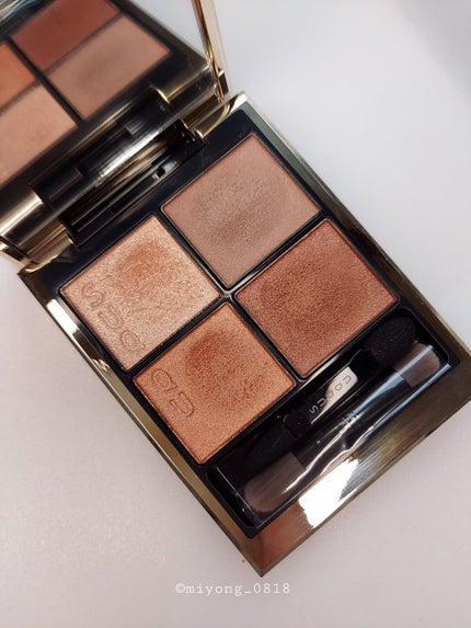 シグニチャー カラー アイズ/SUQQU/アイシャドウパレットを使ったクチコミ(8枚目)