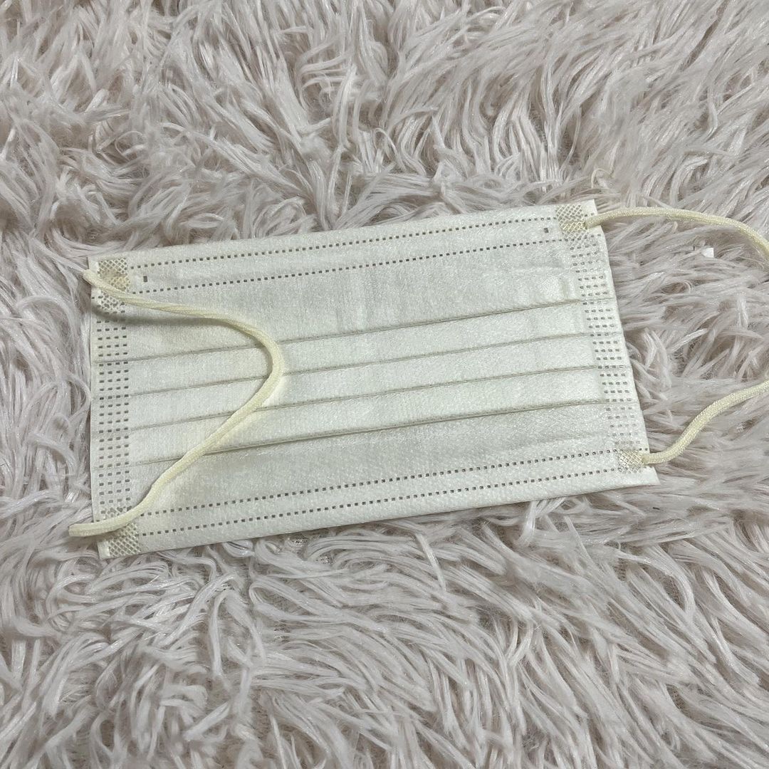 ほんのりオフホワイト/セリア/マスクを使ったクチコミ（2枚目）