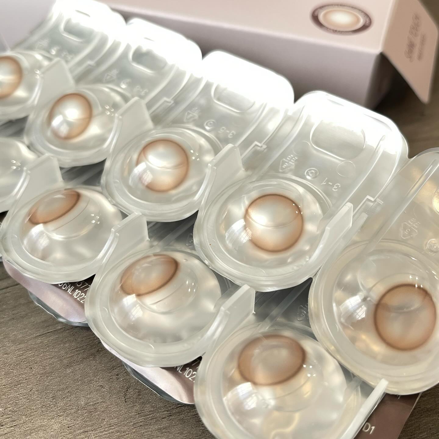 ShineTouch 1day ミルキーチョコ/OLENS/ワンデー（１DAY）カラコンを使ったクチコミ（2枚目）