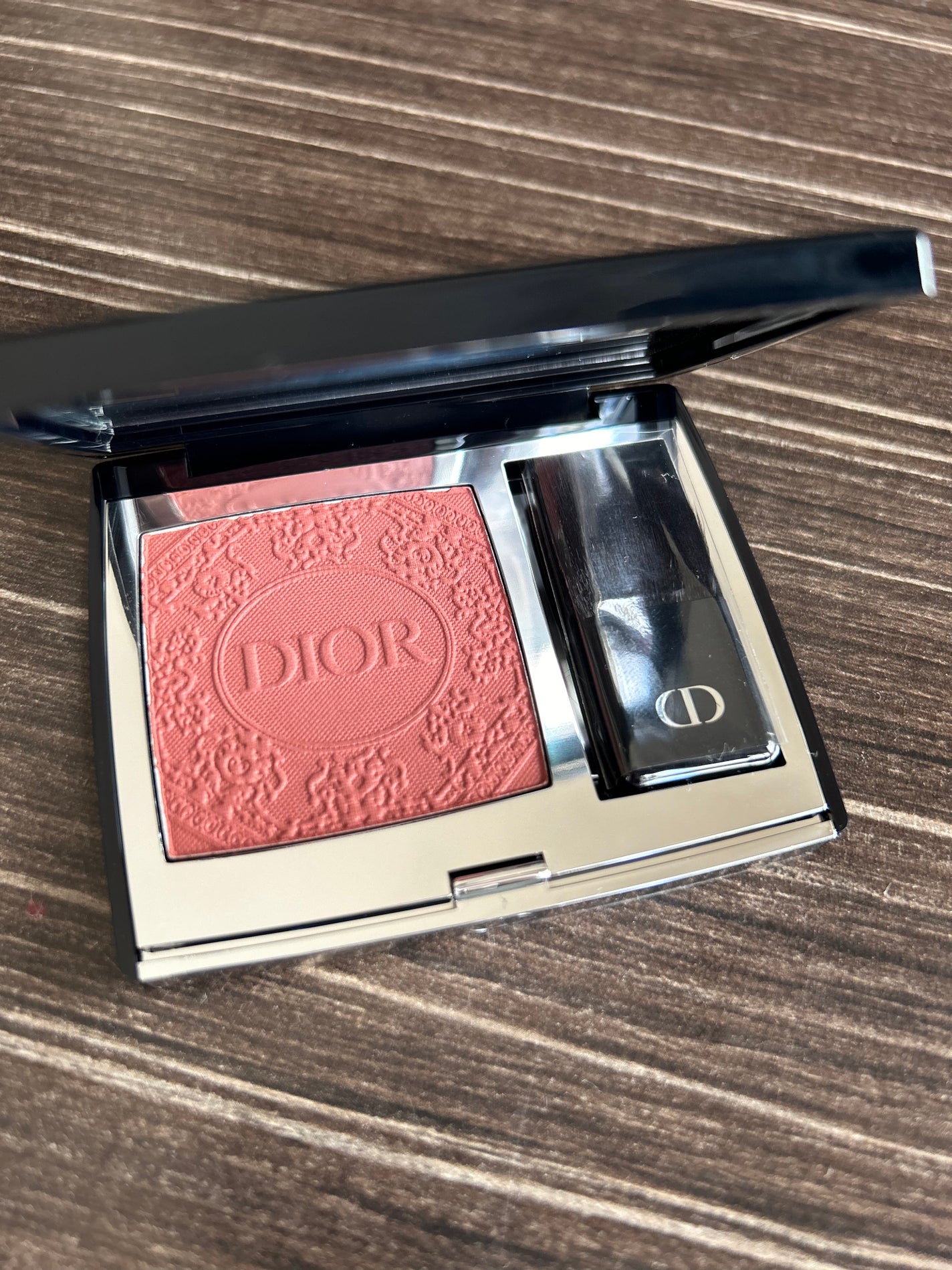 ディオールスキン ルージュ ブラッシュ/Dior/パウダーチークを使ったクチコミ(1枚目)