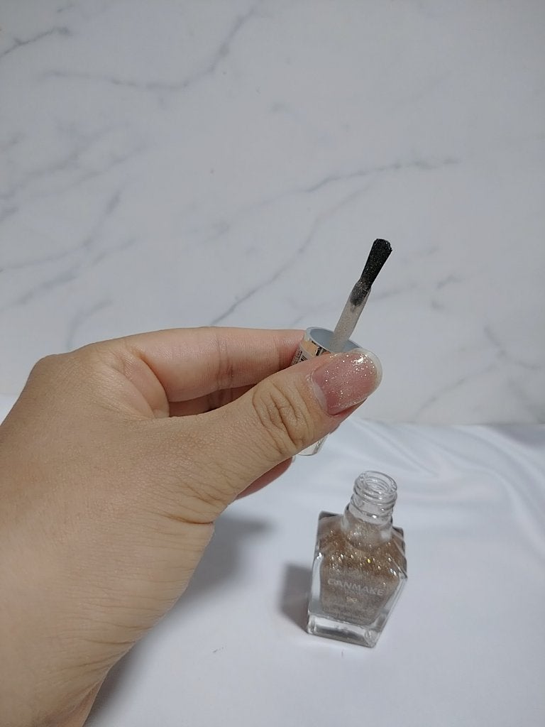 カラフルネイルズ/キャンメイク/マニキュアを使ったクチコミ(2枚目)