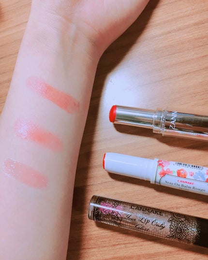 ラスティンググロスリップ/CEZANNE/口紅を使ったクチコミ(1枚目)