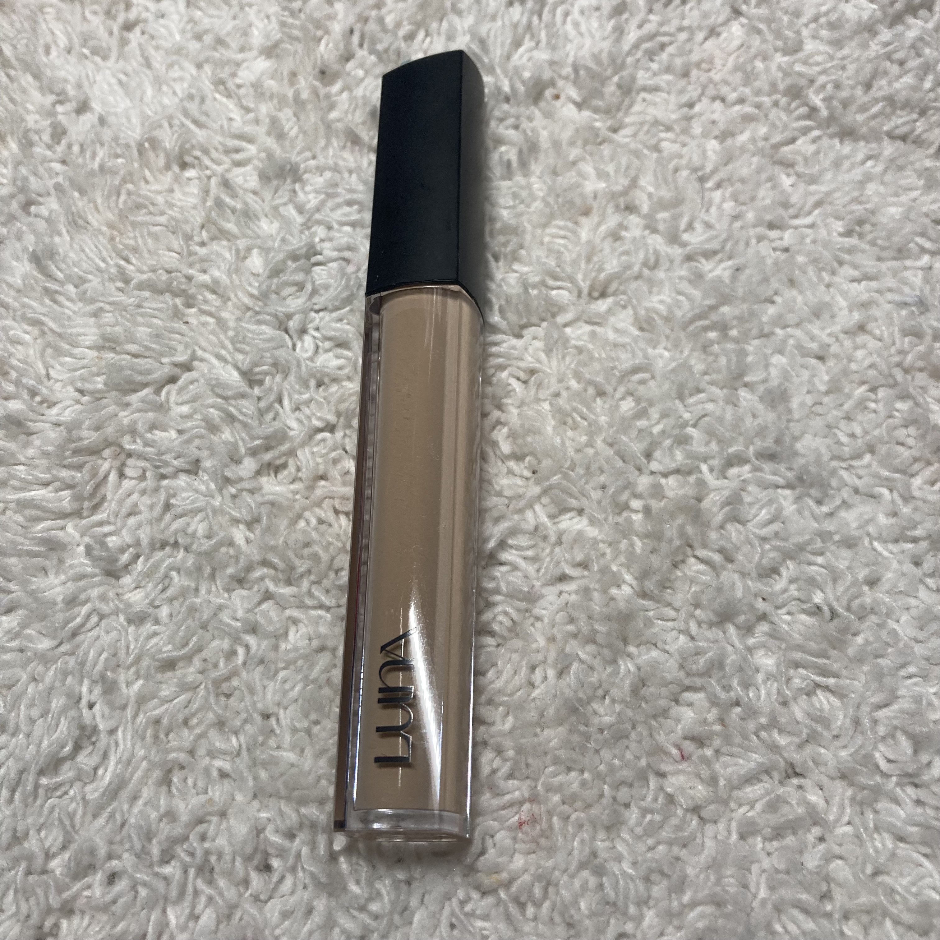ロングラスティングチップコンシーラー 02 ベージュ/LUNA/リキッドコンシーラーを使ったクチコミ（2枚目）