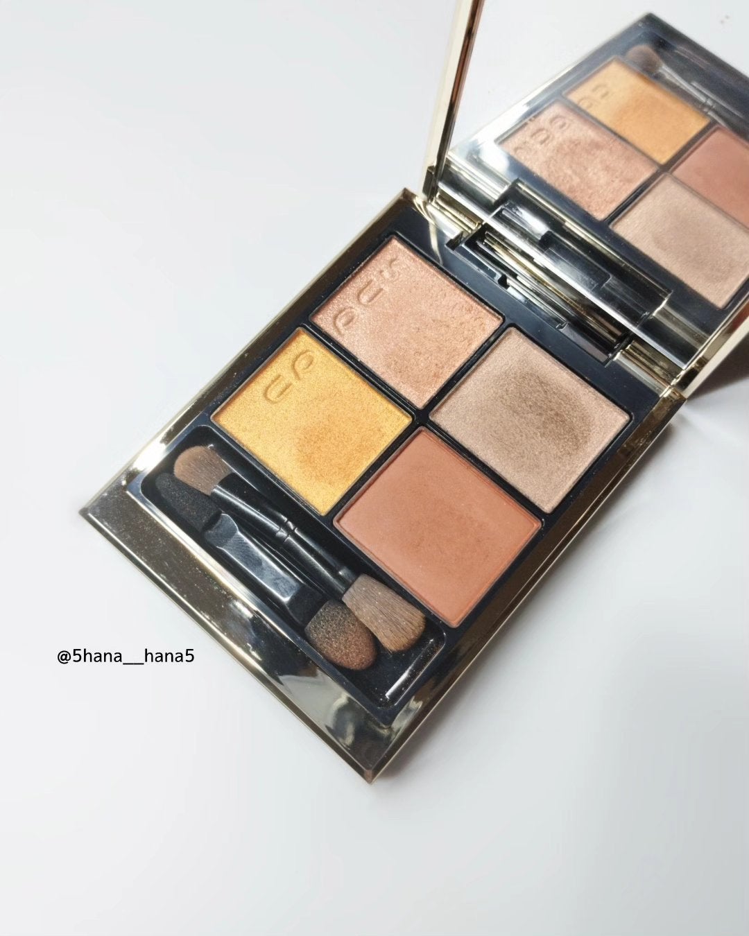 シグニチャー カラー アイズ/SUQQU/アイシャドウパレットを使ったクチコミ(3枚目)