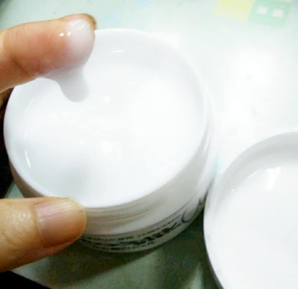 とろんと濃ジェル 薬用美白 N/なめらか本舗/オールインワン化粧品を使ったクチコミ(3枚目)