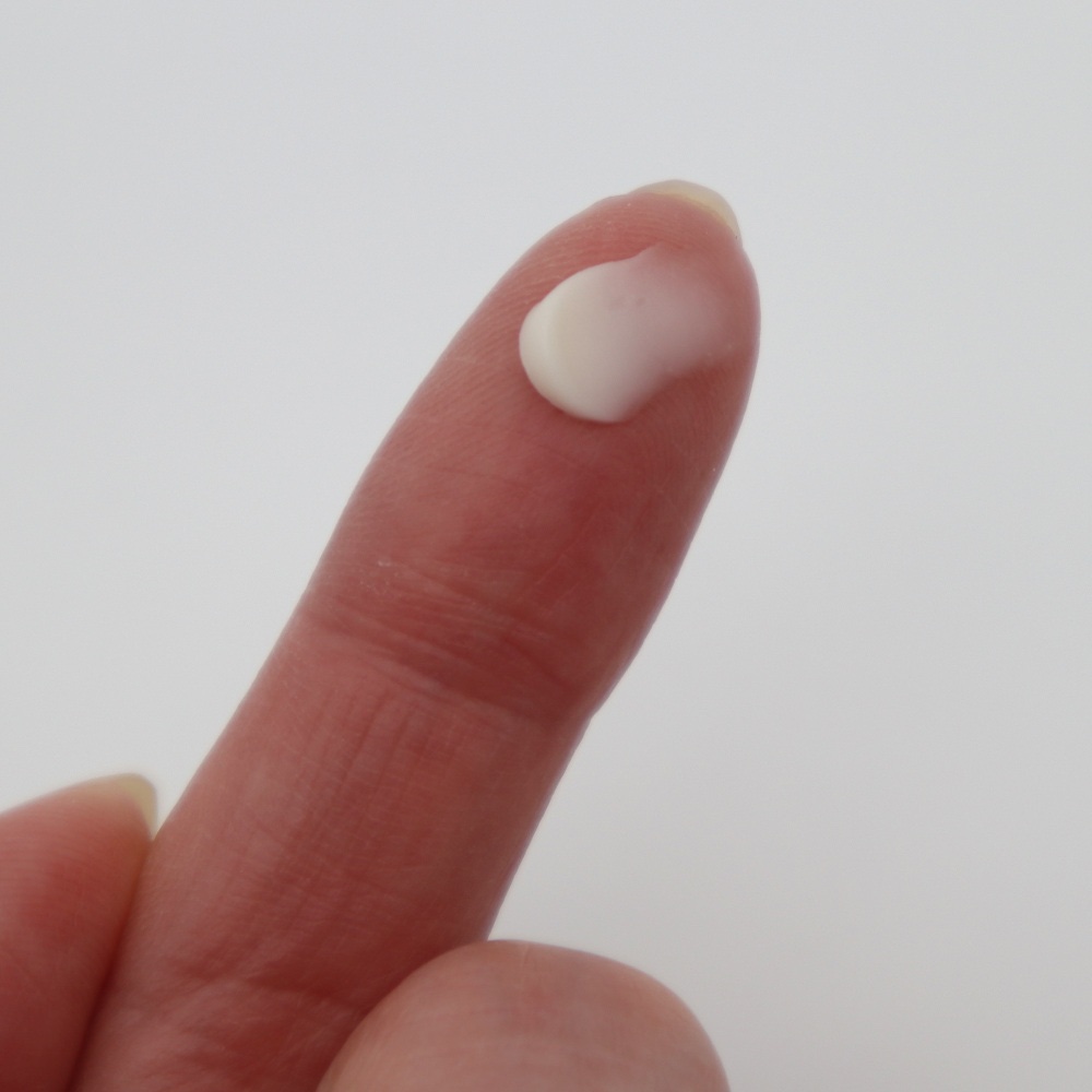 薬用足指さらさらクリーム/デオナチュレ/デオドラント・制汗剤を使ったクチコミ（3枚目）