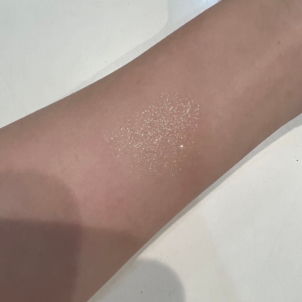 シングルカラーアイシャドウ/CEZANNE/単色アイシャドウを使ったクチコミ(2枚目)