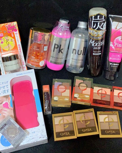 スキニーリッチシャドウ/excel/アイシャドウパレットを使ったクチコミ(1枚目)