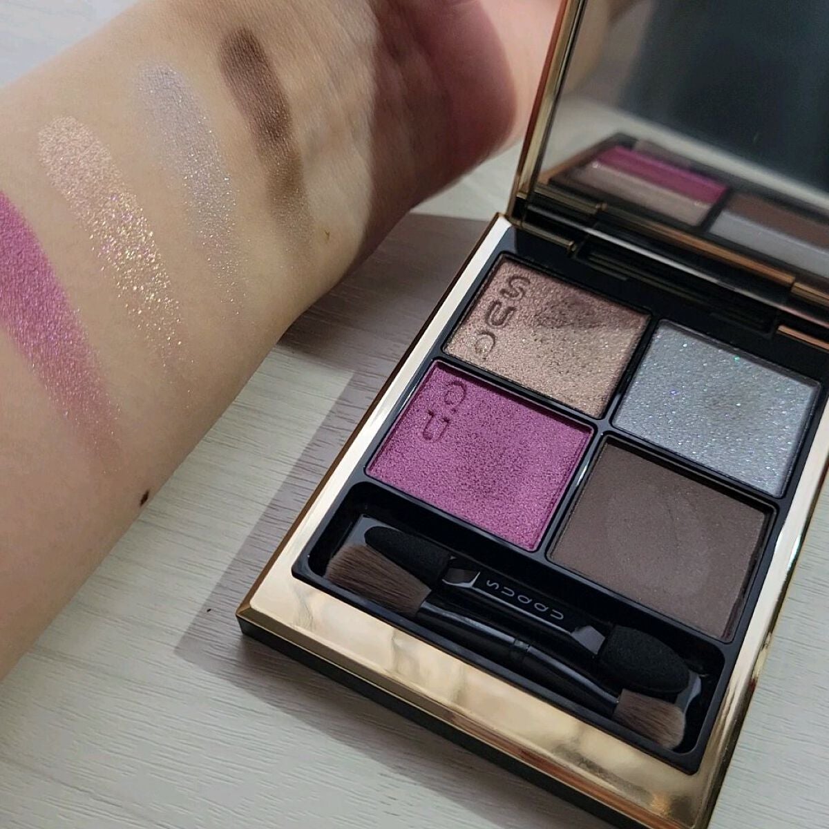 シグニチャー カラー アイズ/SUQQU/アイシャドウパレットを使ったクチコミ(2枚目)