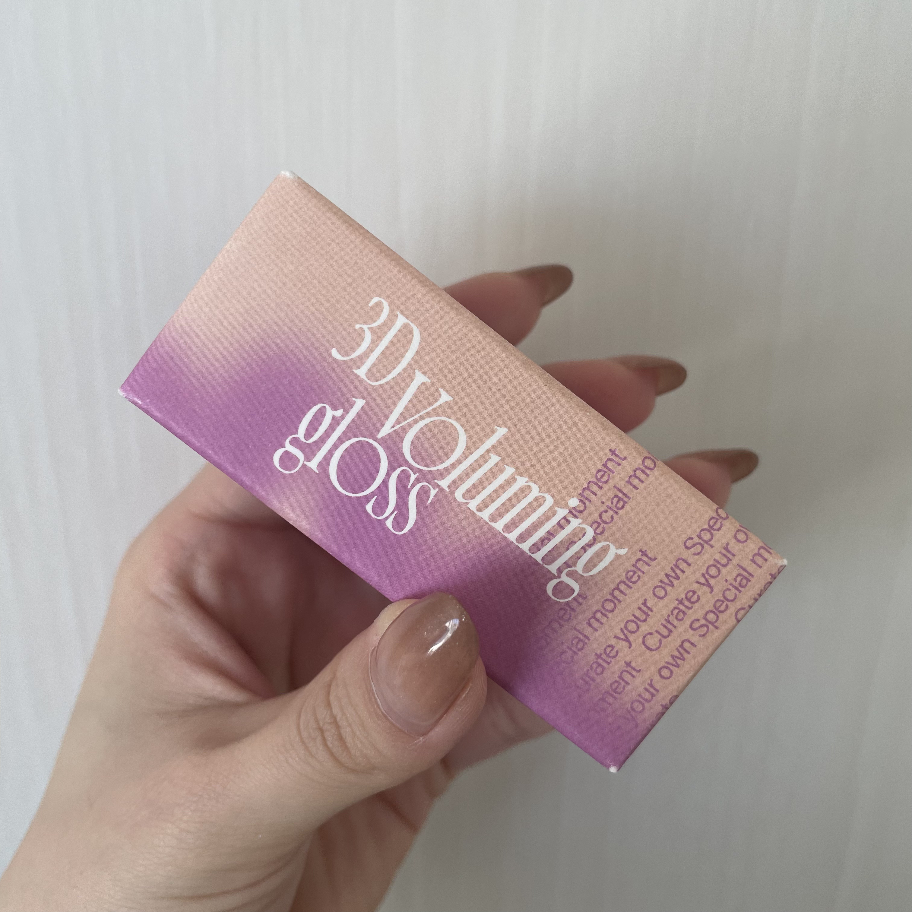 フィー 3Dボリューミンググロス B05 カラント 70%/fwee/リップグロスを使ったクチコミ（1枚目）