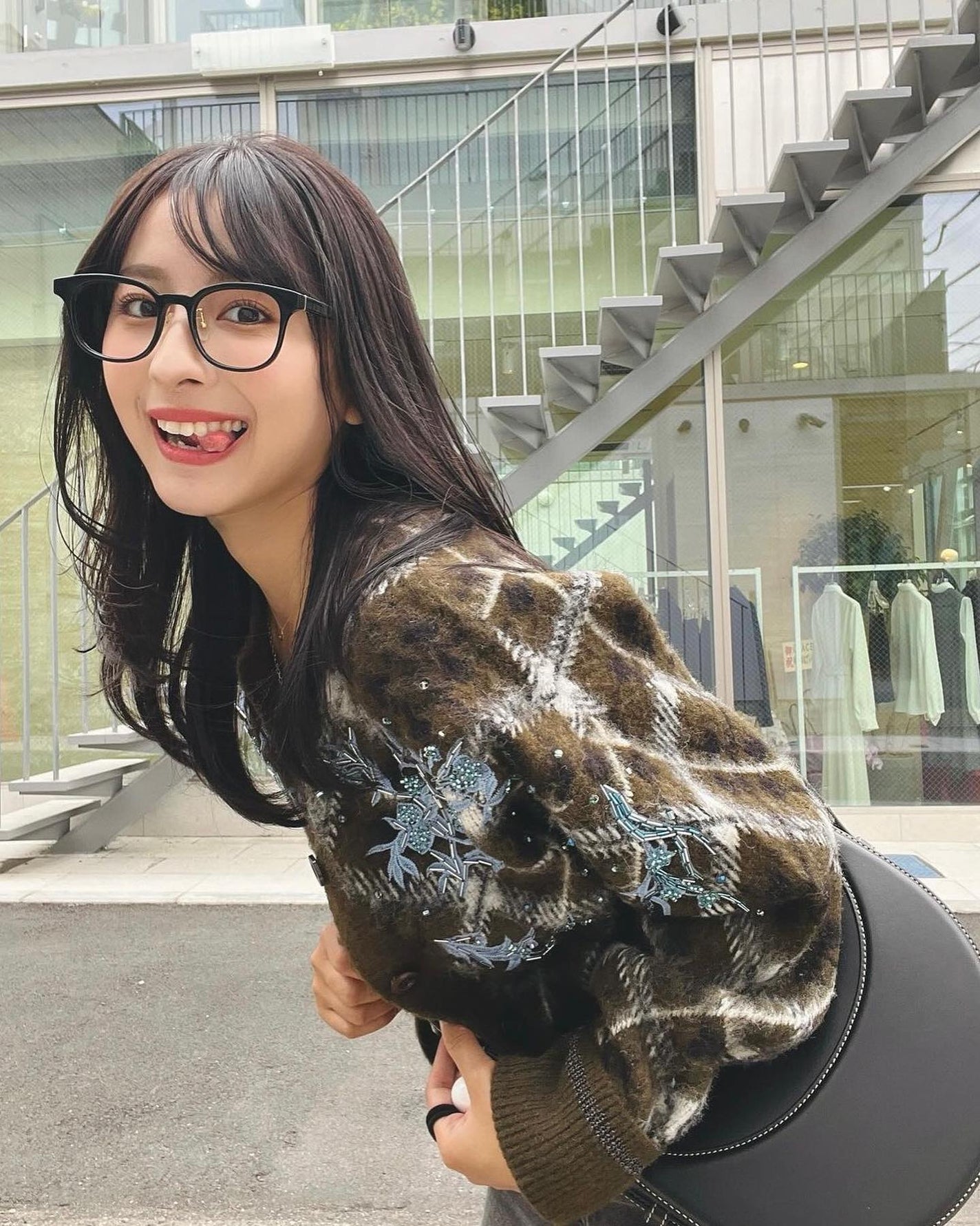 HARUNA on LIPS 「ワンカールなおしゃれレイヤー💄簡単にスタイリングできて可愛い❤..」(3枚目)