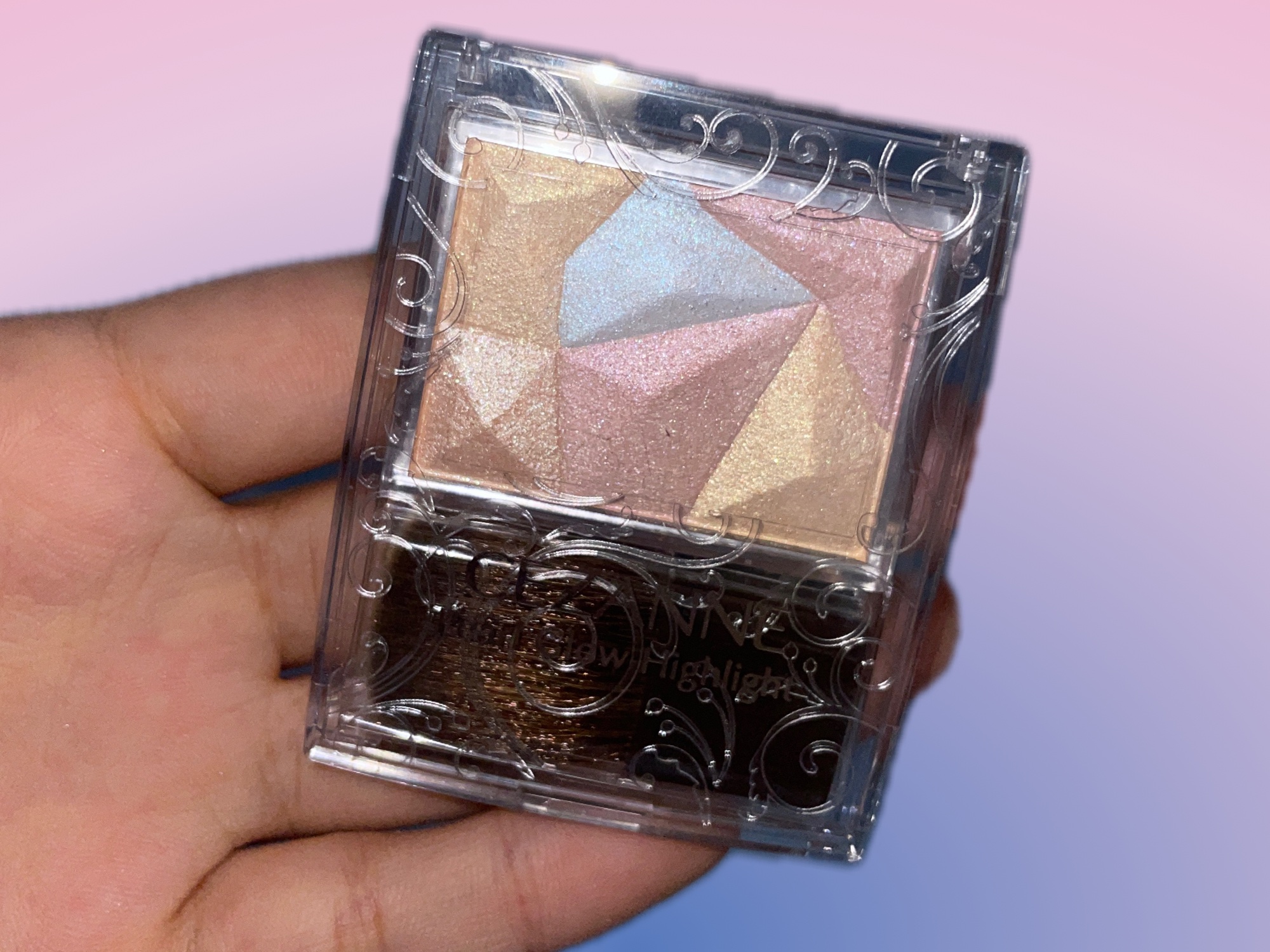 パールグロウハイライト/CEZANNE/ハイライト・シェーディングを使ったクチコミ（1枚目）