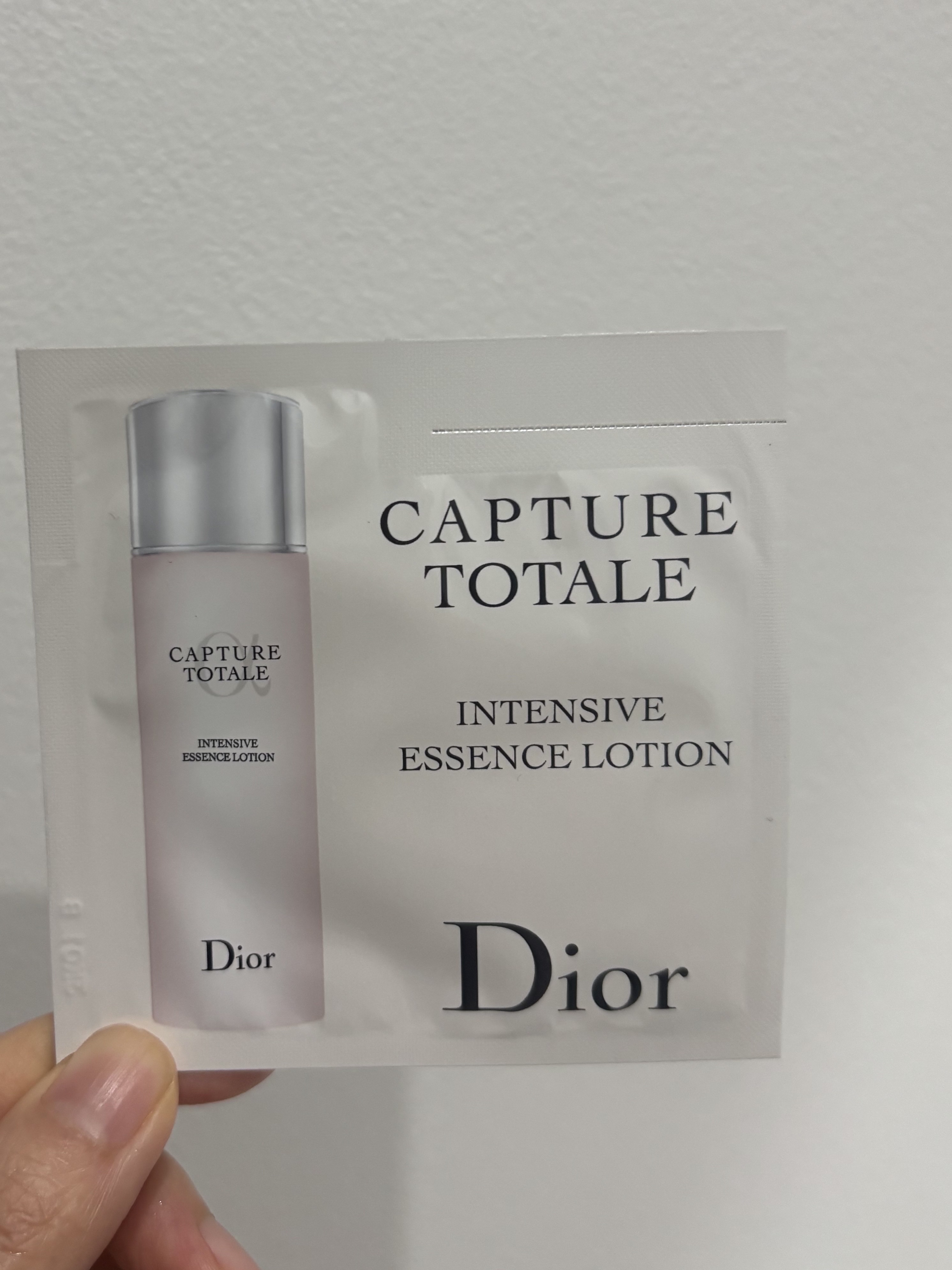 カプチュール トータル インテンシブ エッセンス ローション/Dior/化粧水を使ったクチコミ（1枚目）