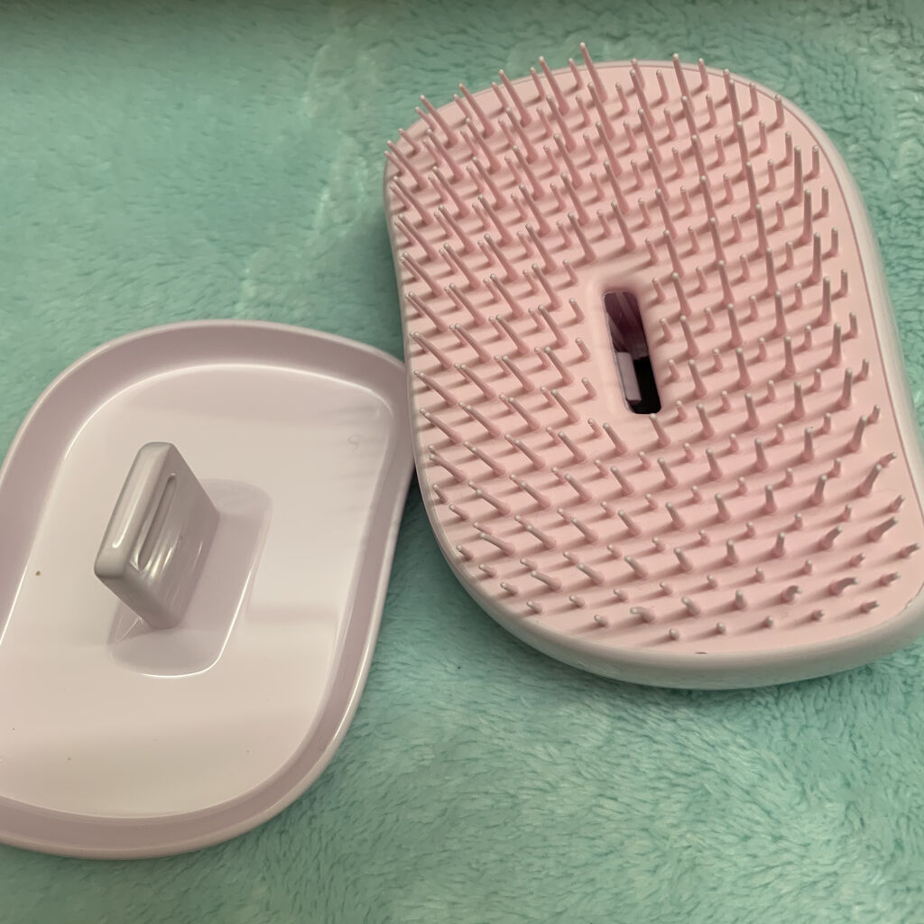 コンパクトスタイラー マットレインボークローム/TANGLE TEEZER/ヘアブラシを使ったクチコミ（3枚目）