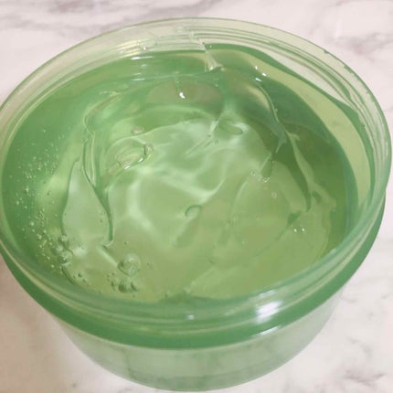 マイルド&モイスチャーアロエジェル/ネイチャーリパブリック/ボディローションを使ったクチコミ(2枚目)