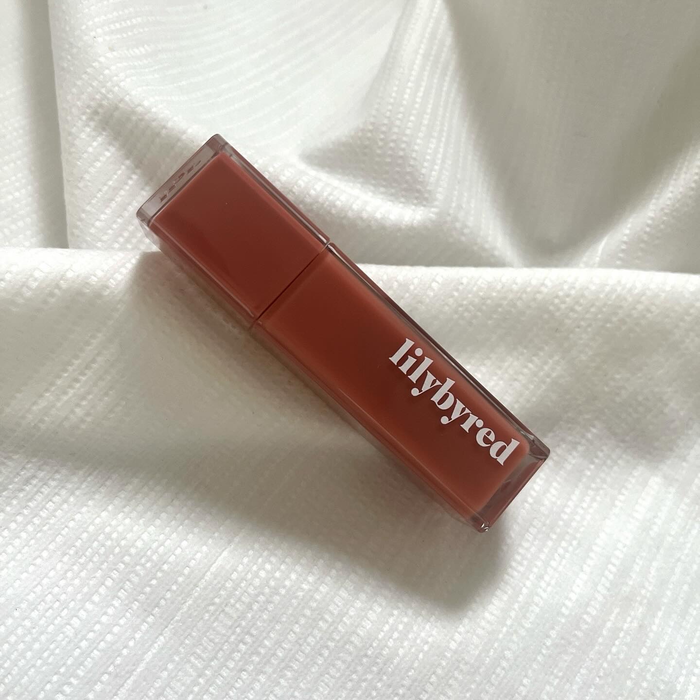 ブラッディライアー コーティングティント/lilybyred/リップティントを使ったクチコミ（2枚目）