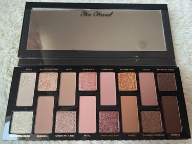 ボーン ディス ウェイ ザ ナチュラル ヌード アイシャドウ パレット/Too Faced/パウダーアイシャドウを使ったクチコミ（2枚目）