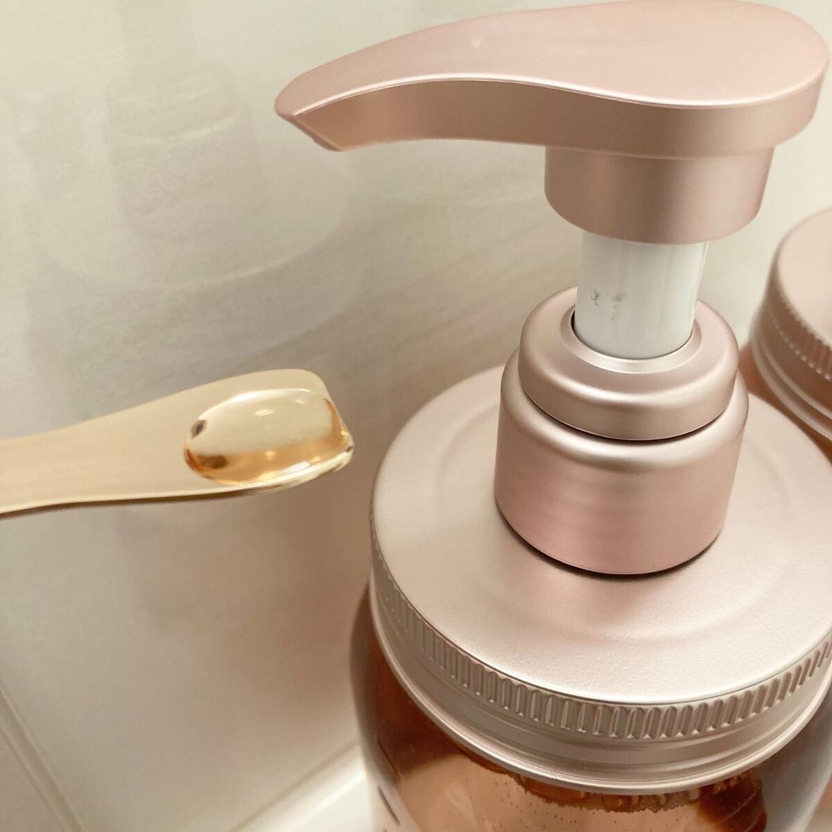 アミノメイソン シャイニー&モイスト ヘアオイル/アミノメイソン/ヘアオイルを使ったクチコミ(2枚目)