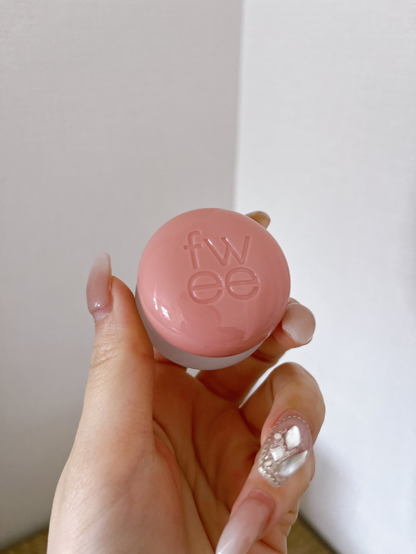 フィー リップアンドチーク ブラーリープリンポット/fwee/口紅を使ったクチコミ(2枚目)