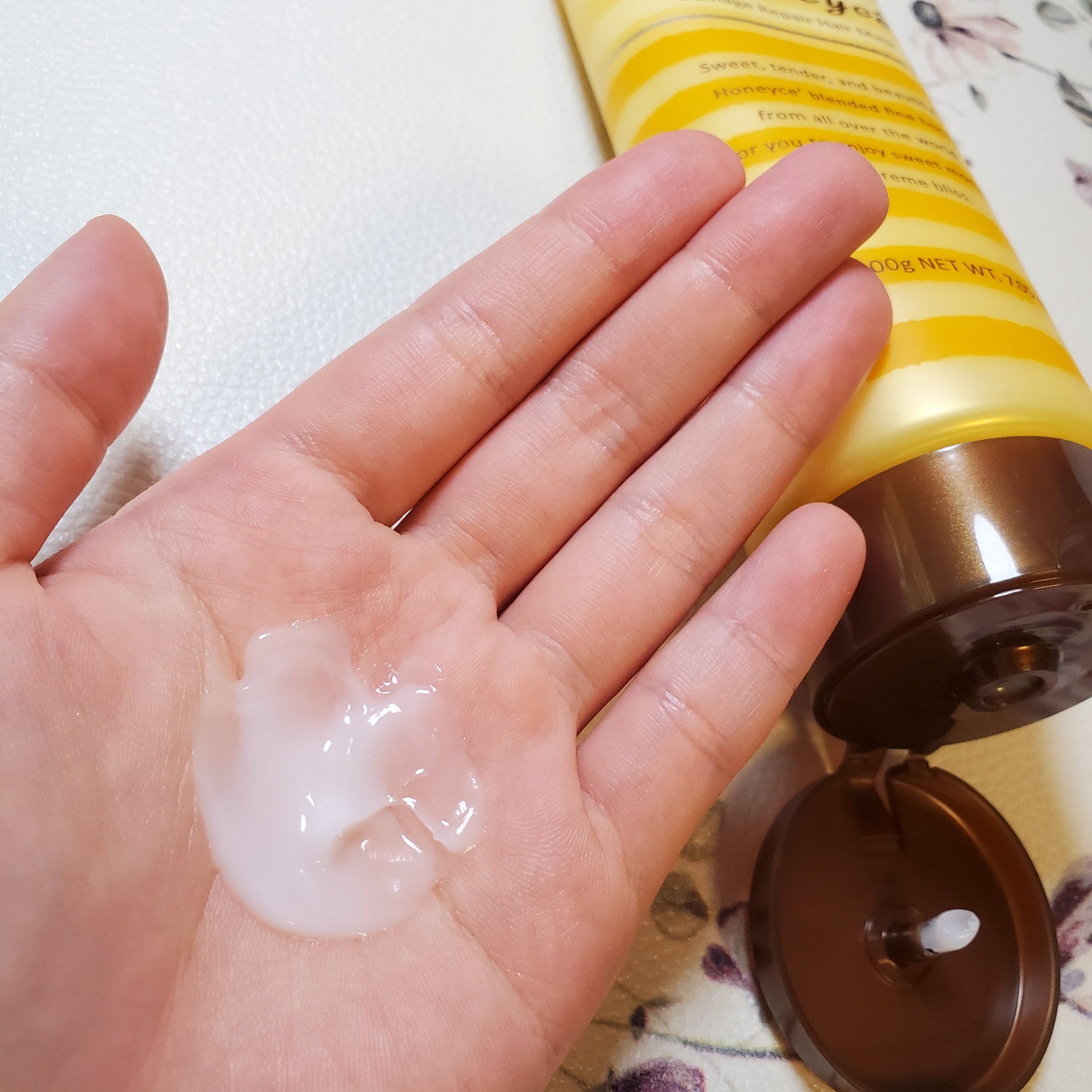 ハニーチェ ダメージリペア ヘアマスクY  R/ハニーチェ/ヘアマスク・ヘアパックを使ったクチコミ（3枚目）