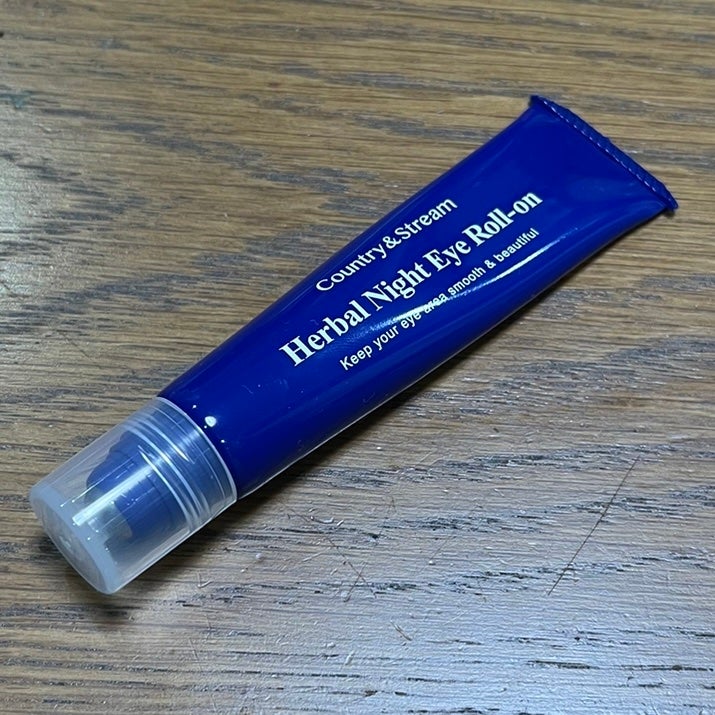 ハーバルナイトアイロールオン/カントリー&ストリーム/アイケア・アイクリームを使ったクチコミ(1枚目)