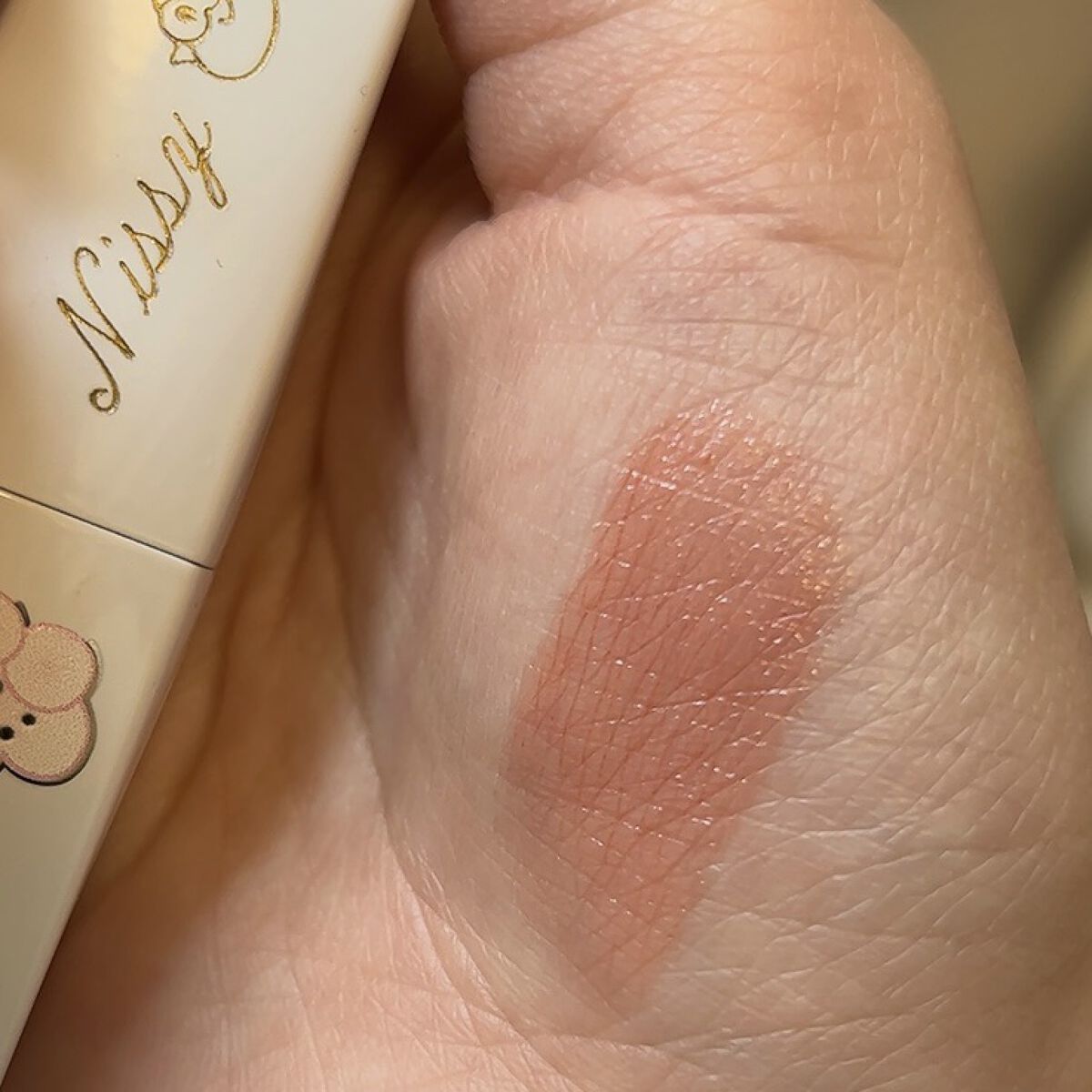 ピュア カラー エンヴィ クリスタル リップスティック/ESTEE LAUDER/口紅を使ったクチコミ（2枚目）