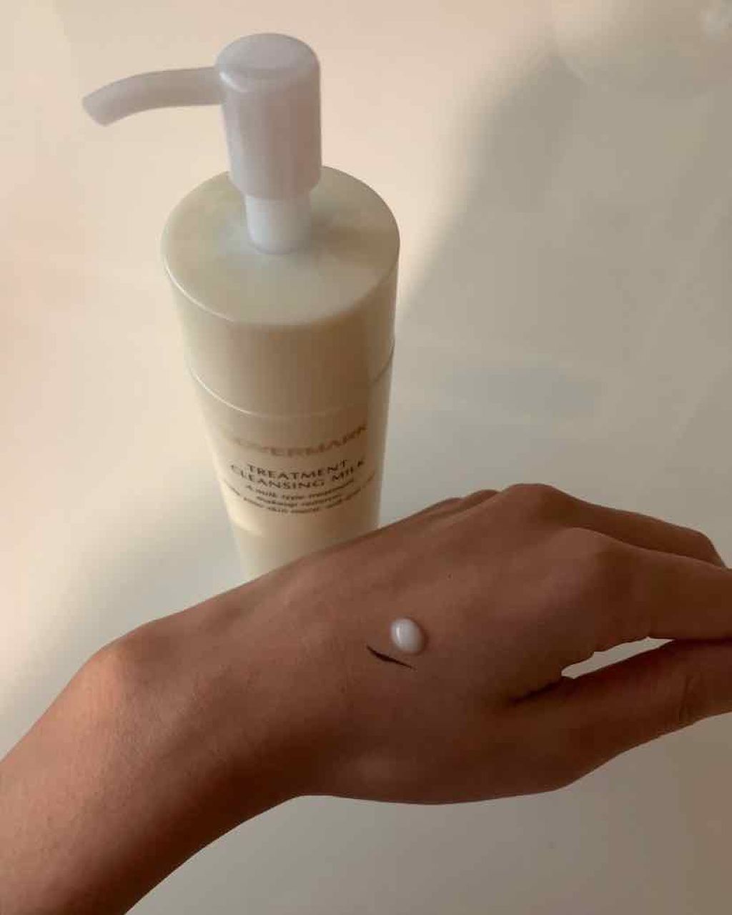 トリートメント クレンジング ミルク/COVERMARK/ミルククレンジングを使ったクチコミ(1枚目)