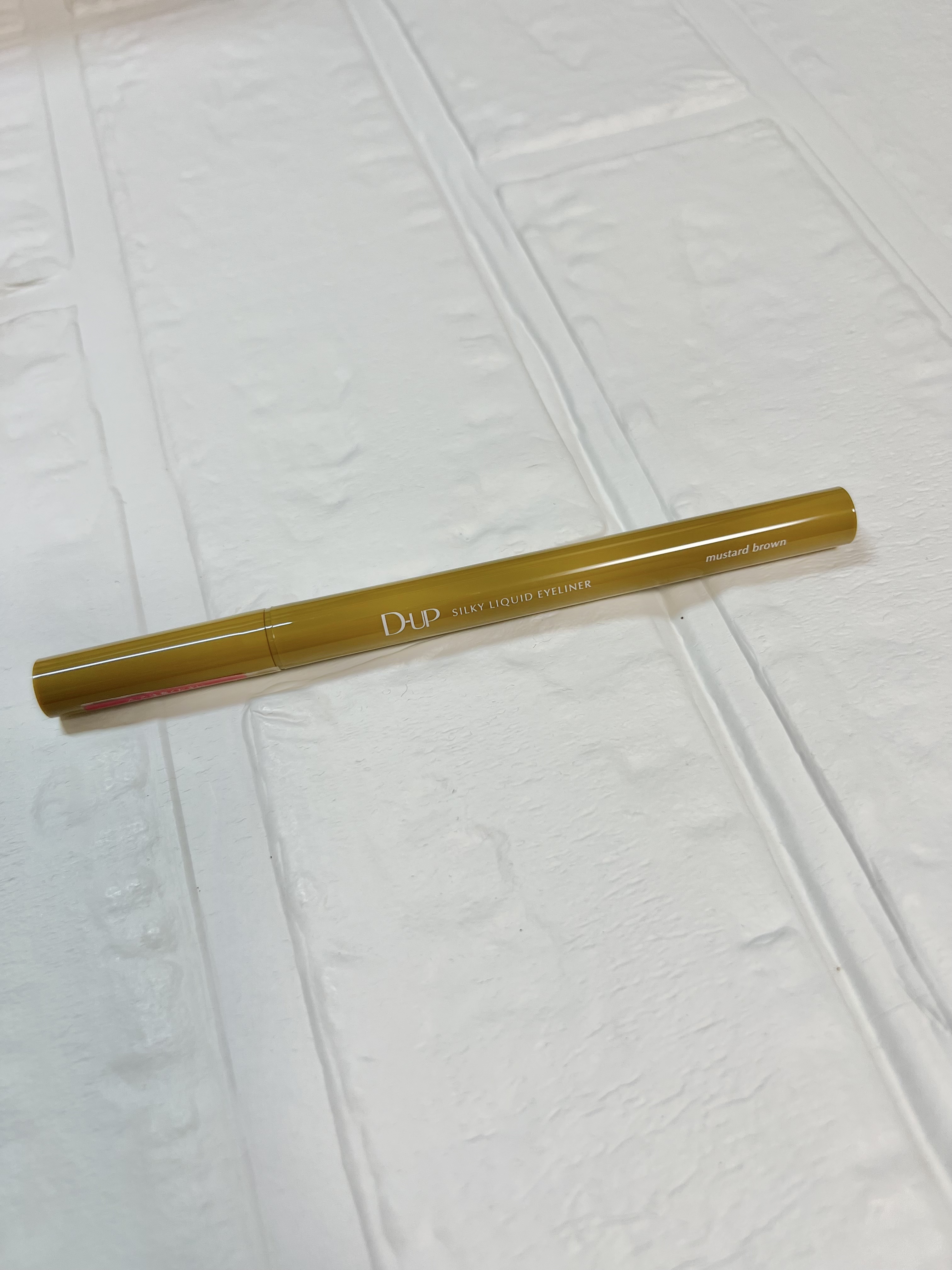 シルキーリキッドアイライナーWP マスタードブラウン/D-UP/リキッドアイライナーを使ったクチコミ（1枚目）