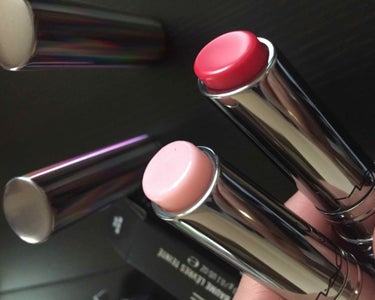 M・A・C テンダートーク リップ バームのクチコミ「MAC
TENDERTALK LIP BALM
Candy Wrapped
Play With.....」（2枚目）