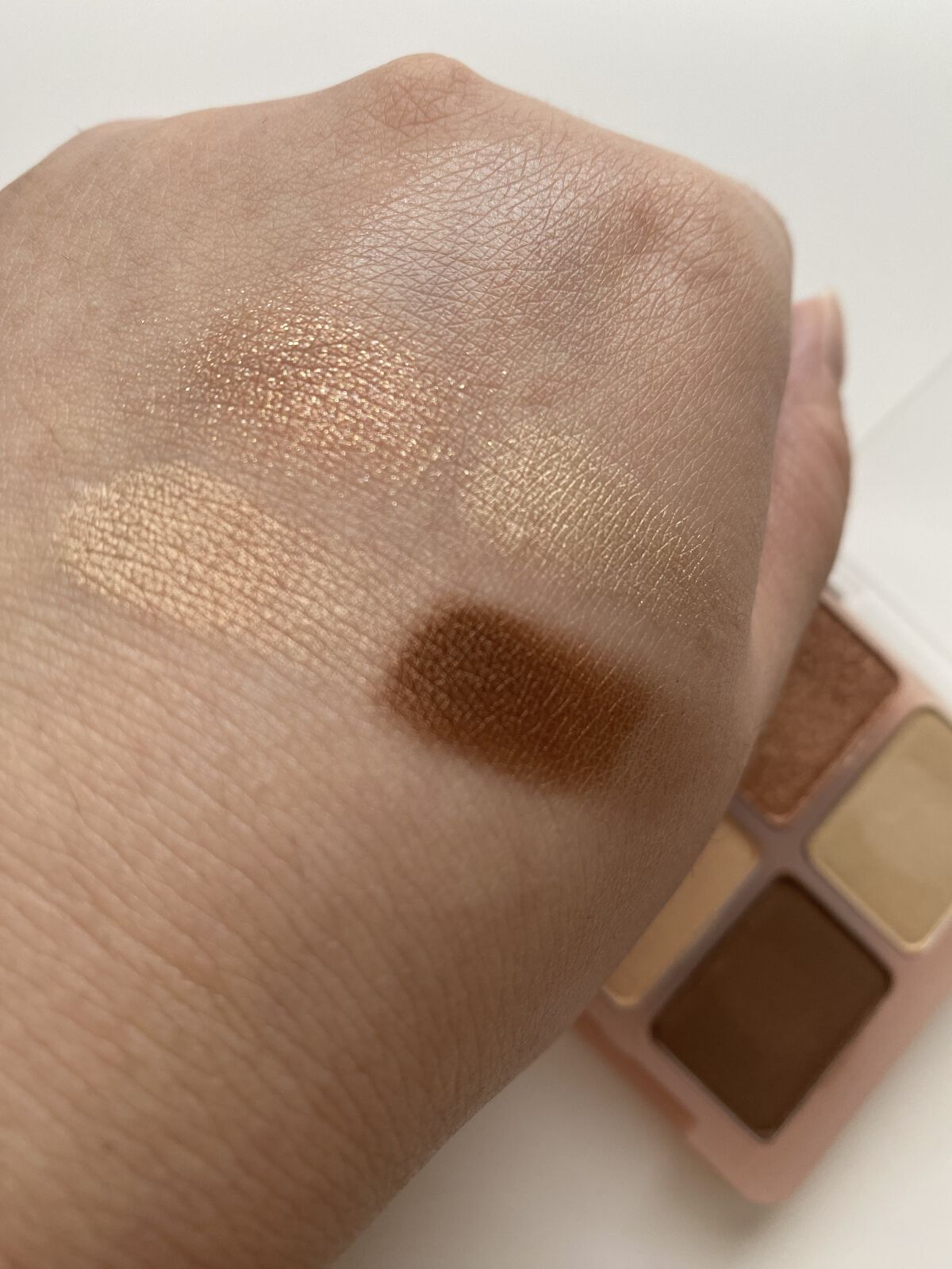  グラム アイ シャドウ ブリリアントブラウン(BRILLIANT BROWN)/U/CHOO/アイシャドウパレットを使ったクチコミ（2枚目）