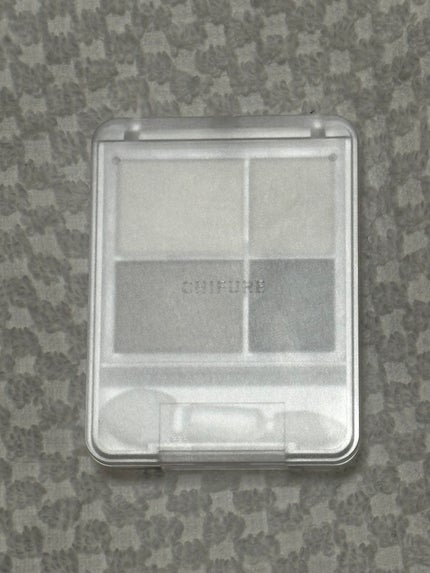 ちふれ グラデーション アイシャドウのクチコミ「ちふれ グラデーション アイシャドウ
06グレー ¥693
完全に色味だけで購入……🫣笑
リ.....」(1枚目)