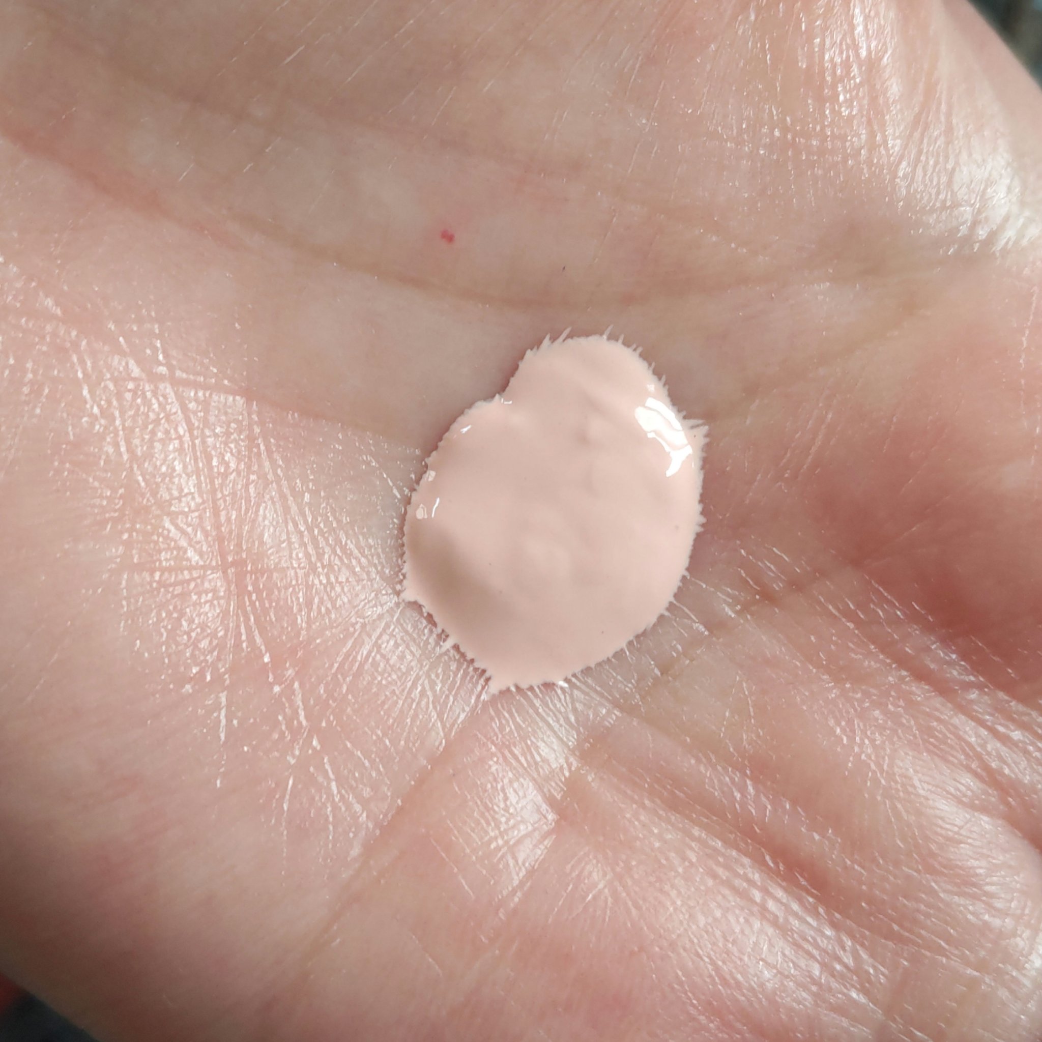 ALBION アルビオン ホワイトフィラー クリエイターのクチコミ「ALBION🍀
アルビオン ホワイトフィラー クリエイター
薬用美白美容液・メイクアップベース.....」（3枚目）