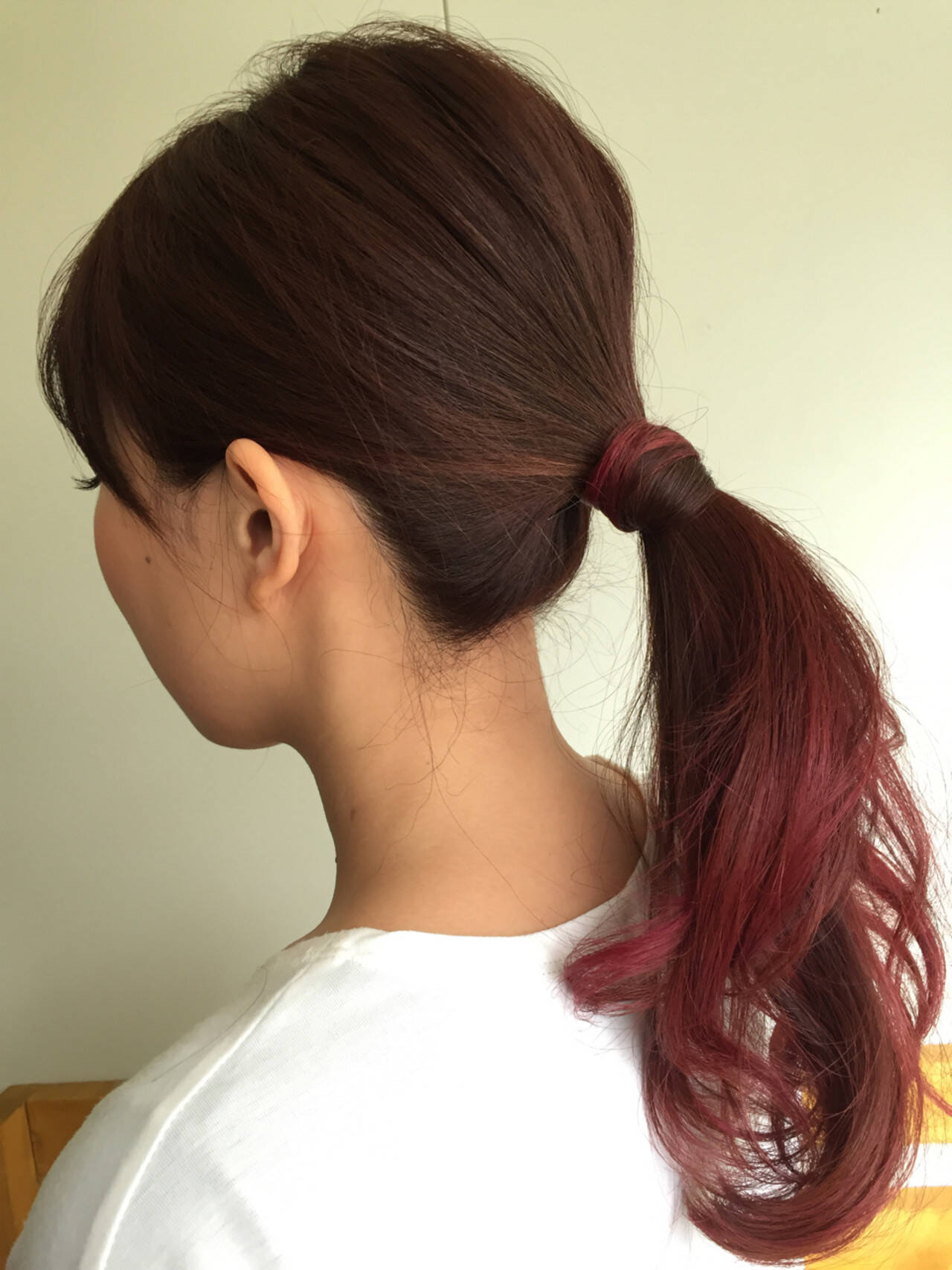 「うなじのムダ毛を処理して美人度アップ！正しいセルフでのやり方や失敗しないコツとは？」の画像（#784290）