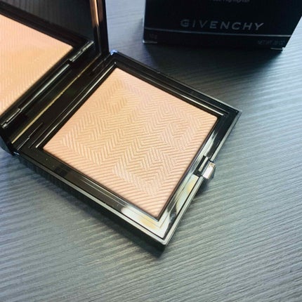 タン・クチュール・シマー・パウダー/GIVENCHY/プレストパウダーを使ったクチコミ(1枚目)