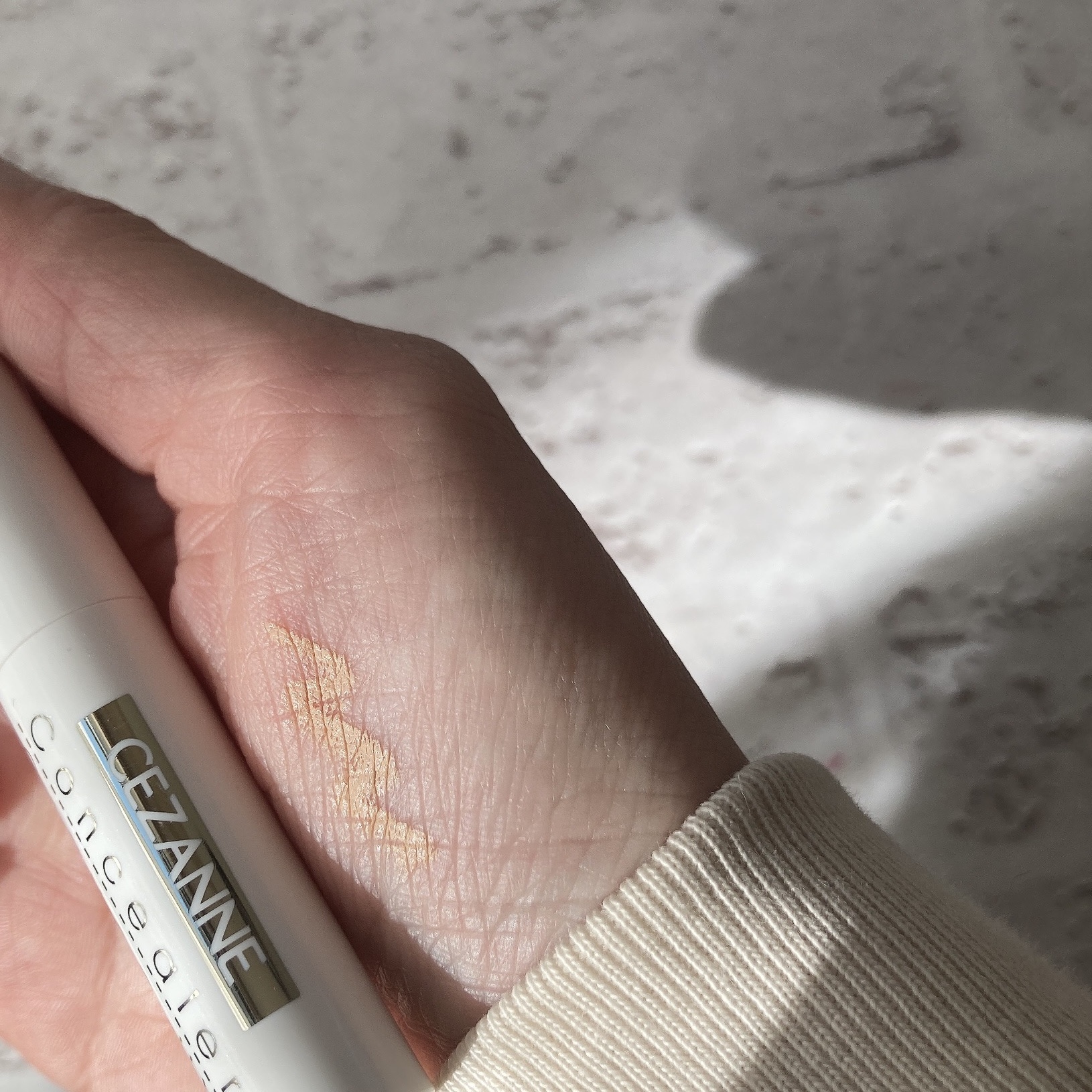 コンシーラークレヨンUV/CEZANNE/ペンシルコンシーラーを使ったクチコミ（2枚目）